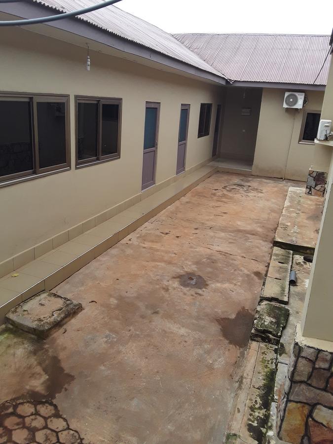 Sunyani Bizay Hotel المظهر الخارجي الصورة